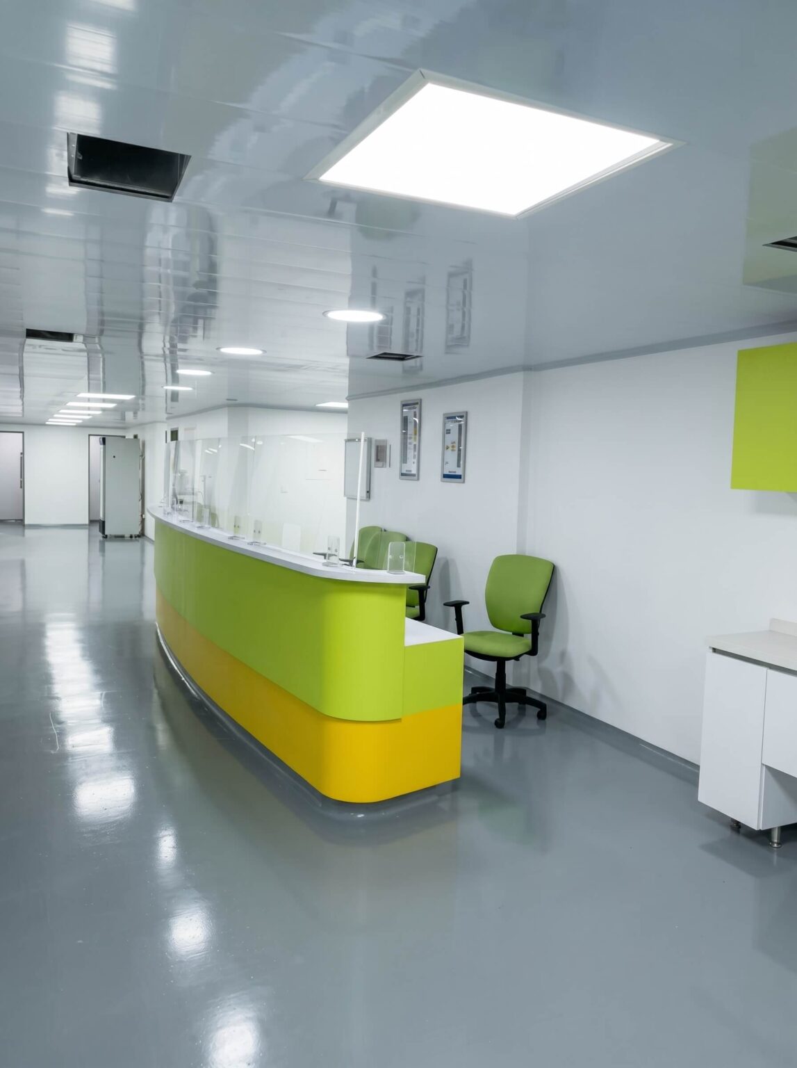 Counters policlinica ecopetrol vertical 8